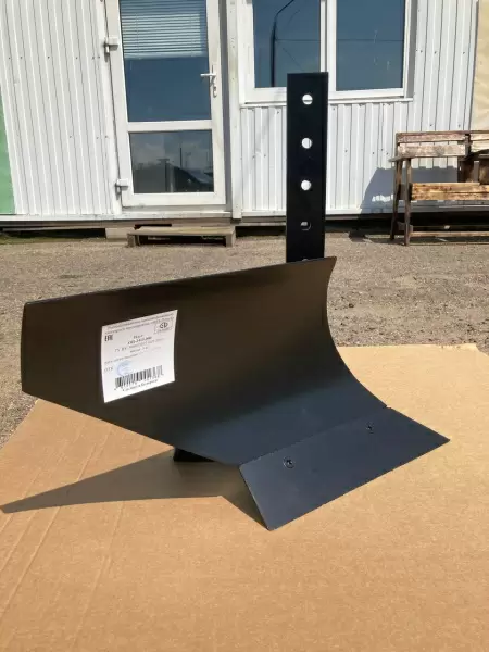 Приобрести Плуг универсальный Целина ОП-2415.000 в Минске с Доставкой по РБ Купить Плуг универсальный Целина ОП-2415.000 в Минске с Доставкой по РБ