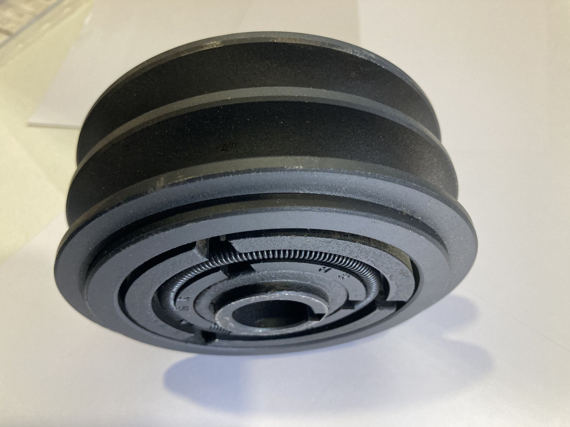 Купить Центробежная муфта сцепления на вал 25 (2 ручья, профиль B-17) в Минске с Доставкой по РБ