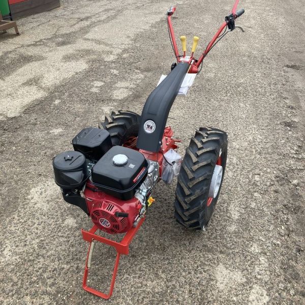 Купить Мотоблок МТЗ (Беларус)-012WM, (двигатель бензин. Wiema, 13 л.с., Большие колёса 7,00-12 MRL MIM374) + бонус (утяжелители, сцепка, плуг, окучник) в Минске с Доставкой по РБ