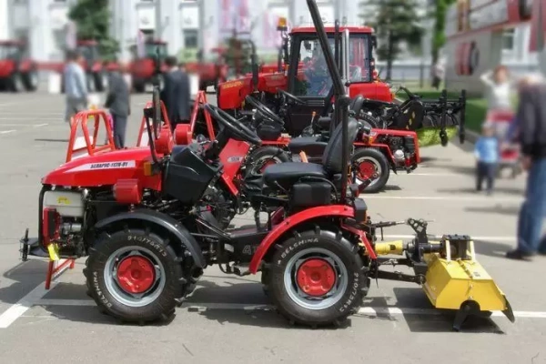 Приобрести Минитрактор Беларус 112Н-01 в Минске с Доставкой по РБ Купить Минитрактор Беларус 112Н-01 в Минске с Доставкой по РБ