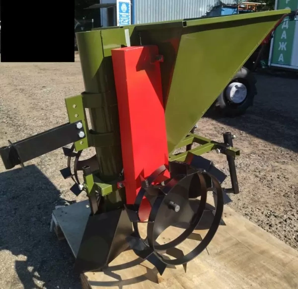 Купить Картофелесажалка для мотоблока МТЗ и других - (Целина ОП-2547.000) в Минске с Доставкой по РБ