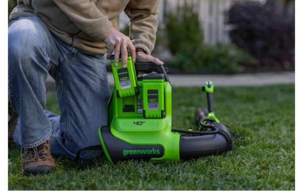 Купить Воздуходув аккумуляторный ранцевый Greenworks GD40BPG2K4 40В (в комплекте АКБ 4А/ч + ЗУ) в Минске с Доставкой по РБ