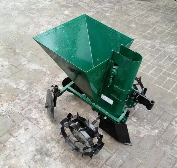 Купить Картофелесажалка к мотоблоку КСП-02 (цепная) в Минске с Доставкой по РБ