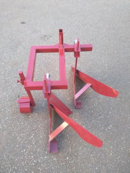 Купить Плуг двухкорпусный для мотоблока МТЗ - П1-2х215/14-13 в Минске с Доставкой по РБ