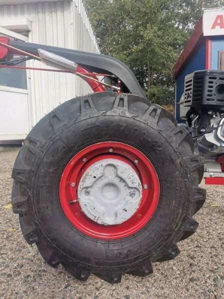 Купить Мотоблок МТЗ (Беларус)-012WM (двигатель бензин Lifan 190F, 15 л.с.) + БОЛЬШИЕ КОЛЁСА OZKA - GTK BT44 7.00-12 Турция + бонус (утяжелители, сцепка, плуг, окучник) в Минске с Доставкой по РБ